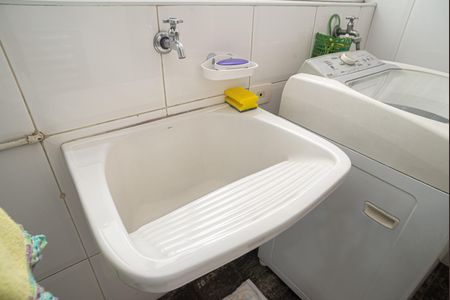 Apartamento à venda com 139m², 2 quartos e 1 vagaÁrea de Serviço