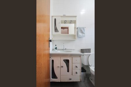 Casa à venda com 92m², 3 quartos e 1 vaga Casa à venda com 92m², 3 quartos e 1 vagaBanheiro Social