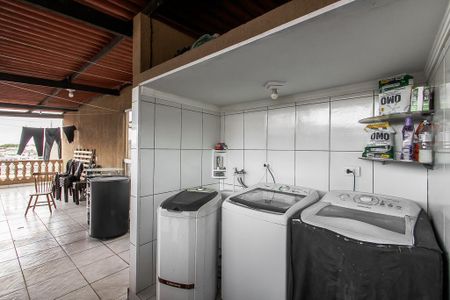 Casa à venda com 220m², 4 quartos e 2 vagasÁrea de Serviço