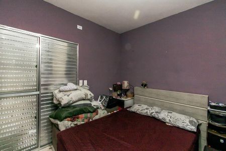 Casa à venda com 220m², 4 quartos e 2 vagasSuite