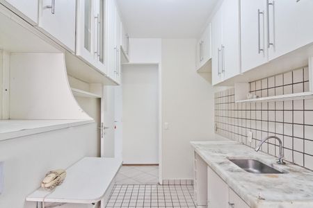 Apartamento à venda com 65m², 3 quartos e 1 vaga Apartamento à venda com 65m², 3 quartos e 1 vagaCozinha