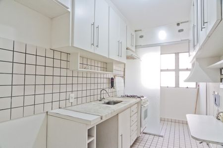 Apartamento à venda com 65m², 3 quartos e 1 vaga Apartamento à venda com 65m², 3 quartos e 1 vagaCozinha