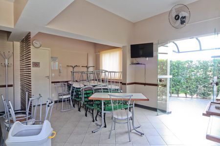 Apartamento à venda com 65m², 3 quartos e 1 vaga Apartamento à venda com 65m², 3 quartos e 1 vagaÁrea comum - Salão de festas