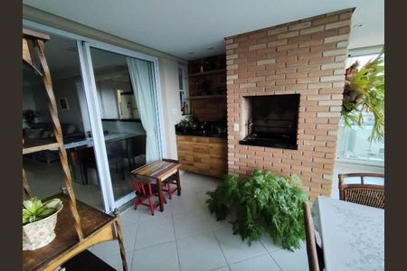 Apartamento à venda com 240m², 4 quartos e 4 vagas