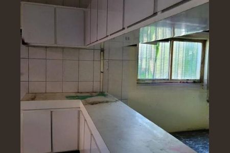Casa à venda com 140m², 3 quartos e 2 vagas