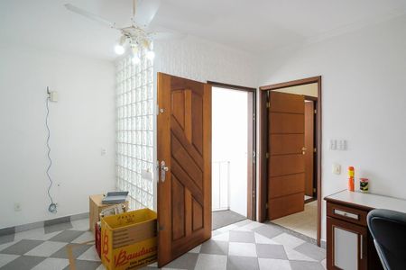 Casa à venda com 585m², 4 quartos e 10 vagasEscritório