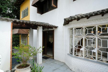 Casa à venda com 585m², 4 quartos e 10 vagasJardim