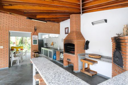 Casa à venda com 585m², 4 quartos e 10 vagasQuintal