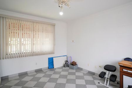 Casa à venda com 585m², 4 quartos e 10 vagasEscritório