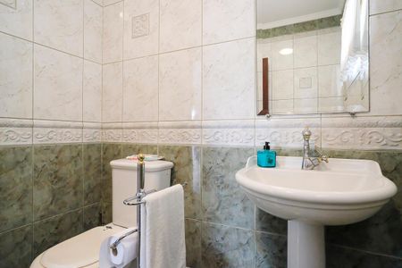 Casa à venda com 585m², 4 quartos e 10 vagasLavabo