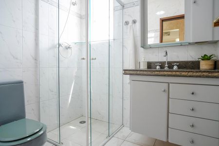 Casa à venda com 585m², 4 quartos e 10 vagasBanheiro