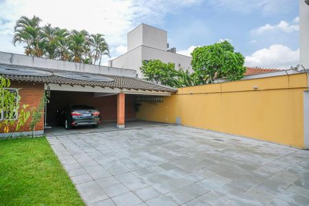 Casa à venda com 585m², 4 quartos e 10 vagasGaragem