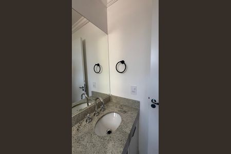 Apartamento à venda com 59m², 2 quartos e 2 vagas Apartamento à venda com 59m², 2 quartos e 2 vagasBanheiro social