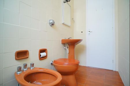 Apartamento à venda com 45m², 1 quarto e 1 vagaBanheiro Corredor