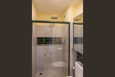 Studio para alugar com 25m², 1 quarto e 1 vaga Studio para alugar com 25m², 1 quarto e 1 vagaBanheiro
