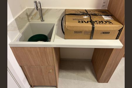 Apartamento à venda com 24m², 1 quarto e sem vagaSala e Cozinha Integrada