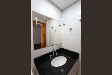 Apartamento à venda com 72m², 2 quartos e 1 vaga Apartamento à venda com 72m², 2 quartos e 1 vagaBanheiro da Suíte