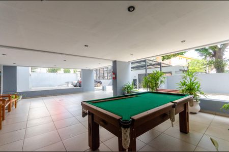 Apartamento para alugar com 50m², 2 quartos e 1 vagaÁrea comum - Jogos