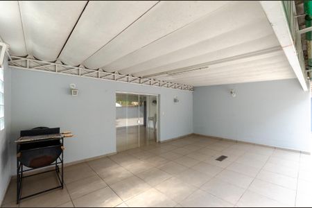 Apartamento para alugar com 50m², 2 quartos e 1 vagaÁrea Comum - Churrasqueira