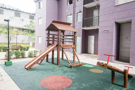 Apartamento à venda com 50m², 2 quartos e 1 vaga Apartamento à venda com 50m², 2 quartos e 1 vagaÁrea comum - Playground