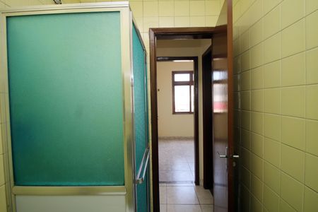 Apartamento à venda com 80m², 2 quartos e sem vagaBanheiro