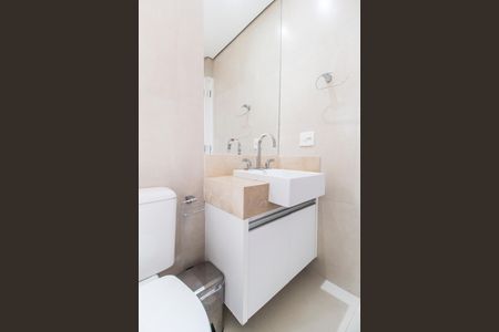 Apartamento à venda com 138m², 3 quartos e 3 vagasBanheiro da Suíte 2