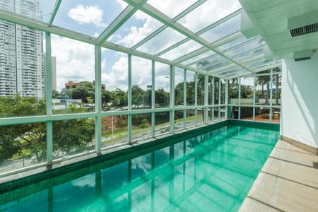 Apartamento à venda com 138m², 3 quartos e 3 vagasÁrea comum - Piscina Coberta
