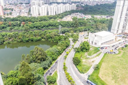 Apartamento à venda com 138m², 3 quartos e 3 vagasVista da Suíte 3