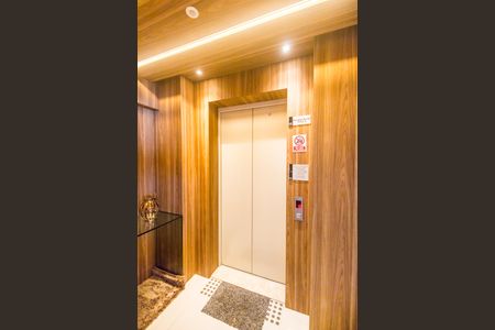 Apartamento à venda com 138m², 3 quartos e 3 vagasHall social