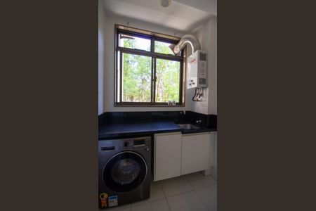 Apartamento para alugar com 90m², 3 quartos e 1 vaga Apartamento para alugar com 90m², 3 quartos e 1 vagaCozinha e Área de Serviço