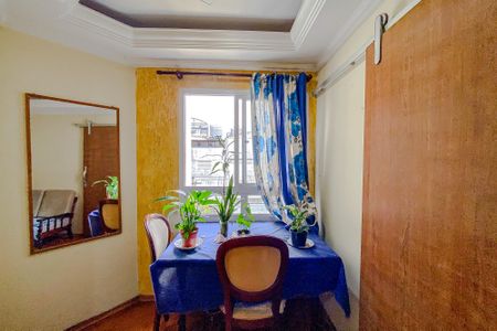 Apartamento à venda com 73m², 2 quartos e sem vagaSala