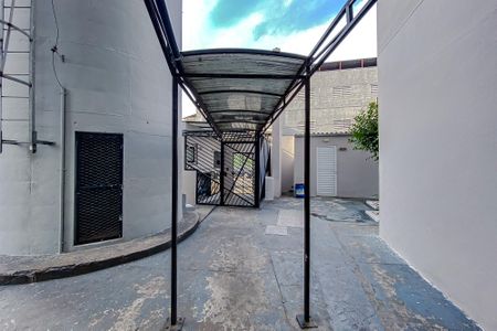 Apartamento à venda com 73m², 2 quartos e sem vagaÁrea comum