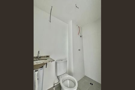 Apartamento à venda com 37m², 2 quartos e sem vagaBanheiro