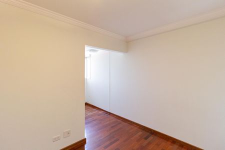 Apartamento à venda com 161m², 4 quartos e 4 vagas Apartamento à venda com 161m², 4 quartos e 4 vagasSuíte 2