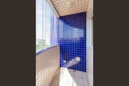 Apartamento à venda com 161m², 4 quartos e 4 vagas Apartamento à venda com 161m², 4 quartos e 4 vagasSacada