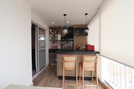 Apartamento à venda com 94m², 3 quartos e 2 vagasVaranda Sala