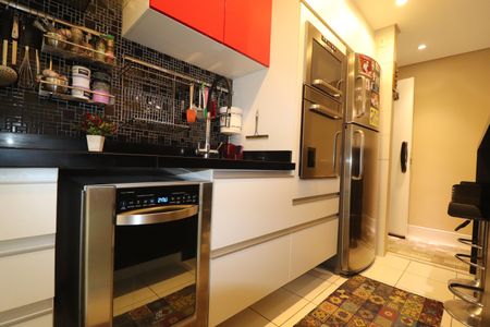 Apartamento à venda com 94m², 3 quartos e 2 vagasCozinha