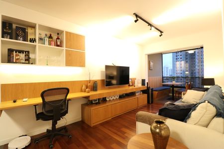 Apartamento à venda com 62m², 2 quartos e 2 vagasSala