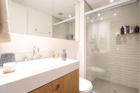 Apartamento à venda com 62m², 2 quartos e 2 vagasBanheiro Social