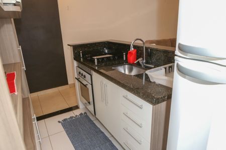 Apartamento para alugar com 50m², 2 quartos e 1 vaga Apartamento para alugar com 50m², 2 quartos e 1 vagaCozinha e Área de Serviço