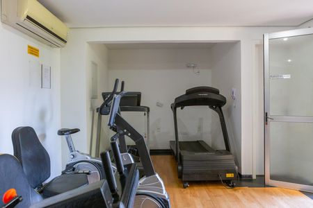 Apartamento para alugar com 50m², 2 quartos e 1 vaga Apartamento para alugar com 50m², 2 quartos e 1 vagaÁrea comum - Academia