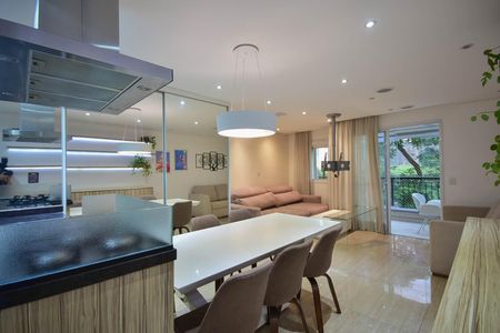 Apartamento para alugar com 70m², 2 quartos e 1 vaga Apartamento para alugar com 70m², 2 quartos e 1 vagaSala