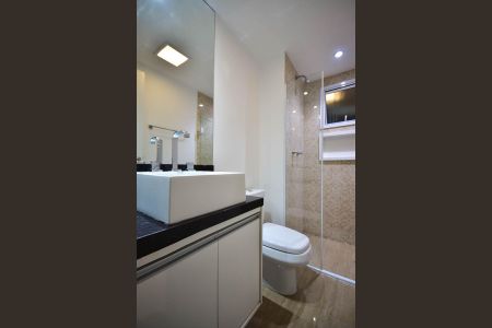 Apartamento para alugar com 70m², 2 quartos e 1 vaga Apartamento para alugar com 70m², 2 quartos e 1 vagaBanheiro