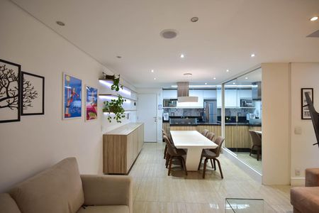 Apartamento para alugar com 70m², 2 quartos e 1 vaga Apartamento para alugar com 70m², 2 quartos e 1 vagaSala