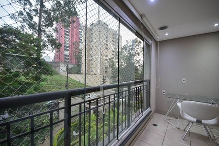 Apartamento para alugar com 70m², 2 quartos e 1 vaga Apartamento para alugar com 70m², 2 quartos e 1 vagaVaranda