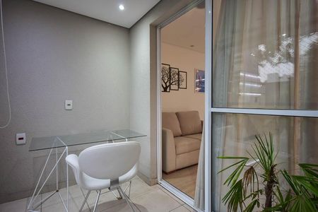 Apartamento para alugar com 70m², 2 quartos e 1 vaga Apartamento para alugar com 70m², 2 quartos e 1 vagaVaranda