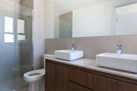 Apartamento para alugar com 98m², 2 quartos e 2 vagas Apartamento para alugar com 98m², 2 quartos e 2 vagasBanheiro da Suíte