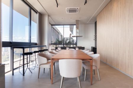 Apartamento para alugar com 98m², 2 quartos e 2 vagas Apartamento para alugar com 98m², 2 quartos e 2 vagasÁrea comum