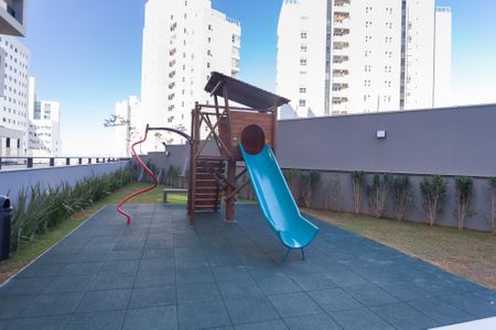 Apartamento para alugar com 98m², 2 quartos e 2 vagas Apartamento para alugar com 98m², 2 quartos e 2 vagasPlayground