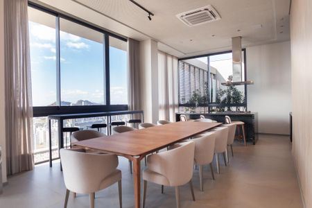 Apartamento para alugar com 98m², 2 quartos e 2 vagas Apartamento para alugar com 98m², 2 quartos e 2 vagasÁrea comum